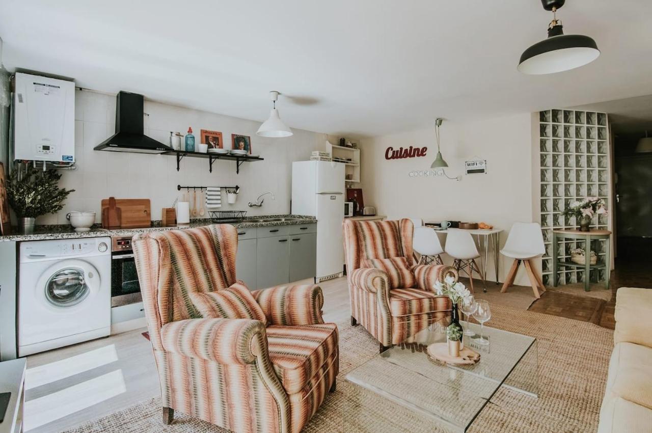 Apartamento 1880 Haros Old Town House Exterior foto